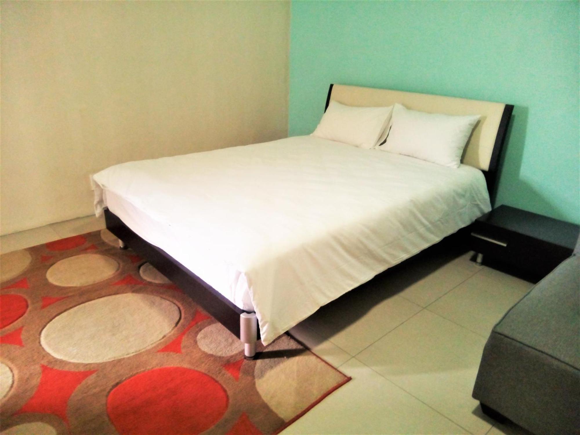 Bed and Breakfast Afrikawisa At O.R. Tambo International Airport Kempton Park Habitación foto